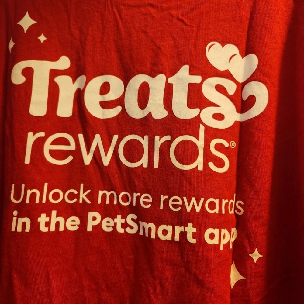 2 Petsmart Employee Shirts - Picture 10 of 10